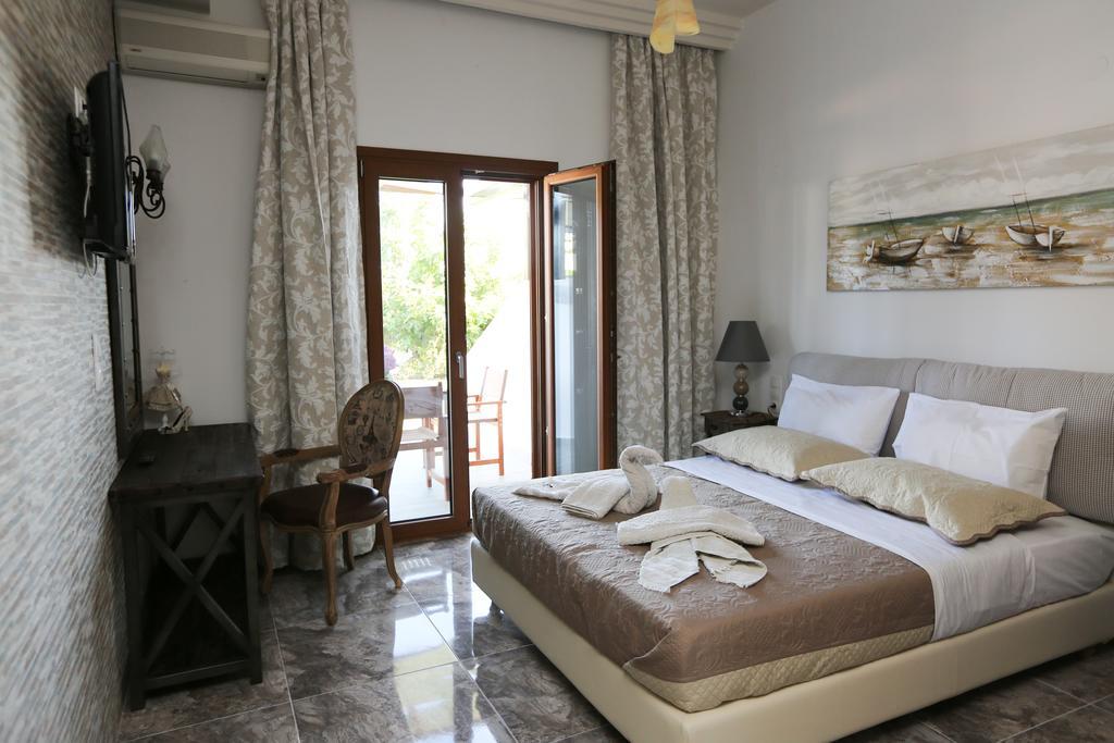 Skiathos Argento Kolios